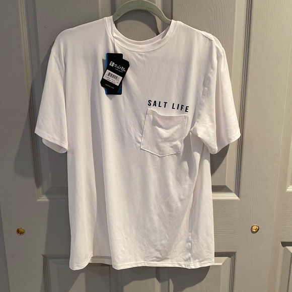 Salt Life Other - NWT Salt Life UVAPOR Performance T-Shirt. Size Medium